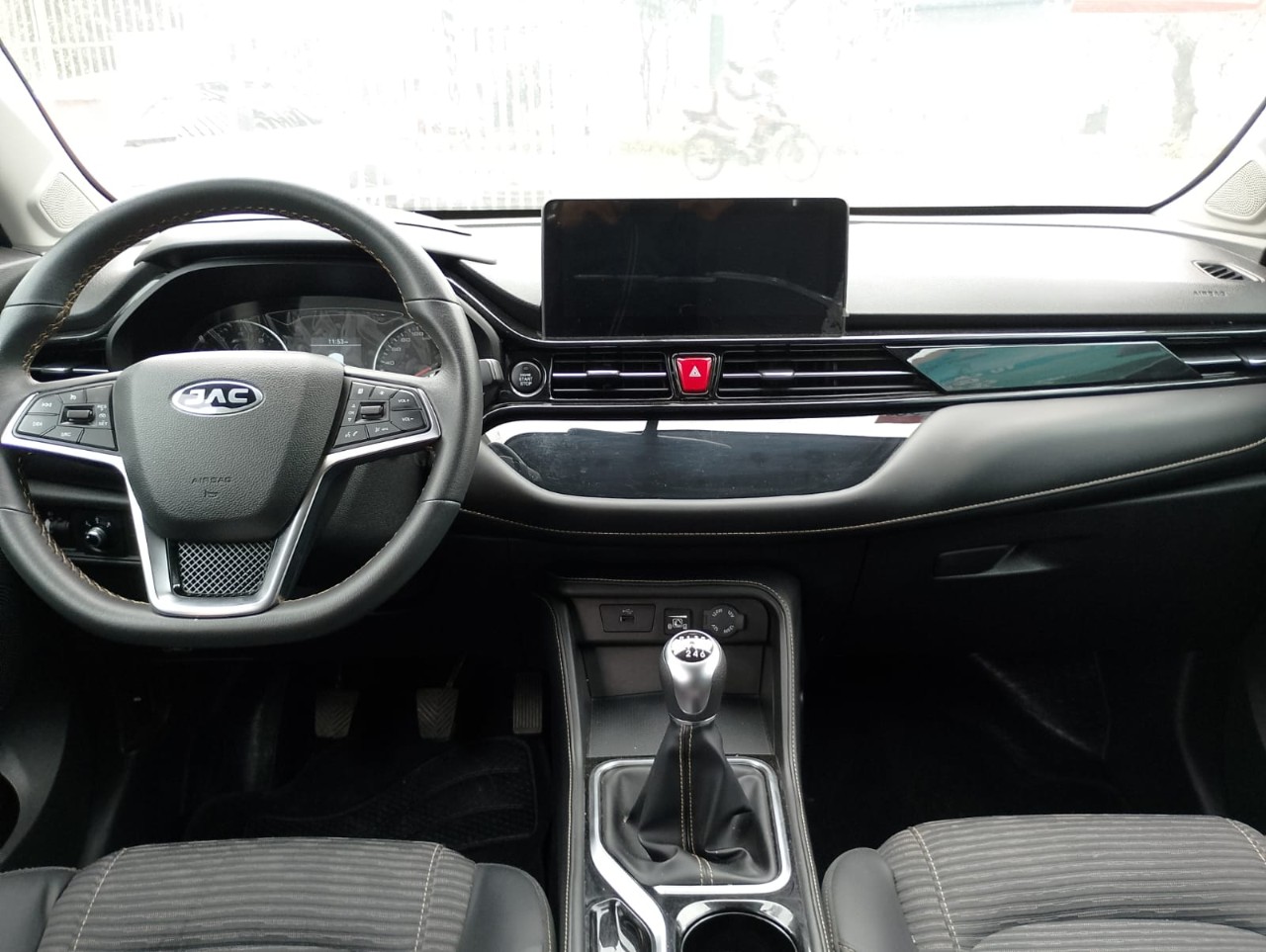 JAC - 10
