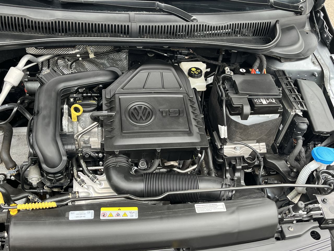 VOLKSWAGEN - 15