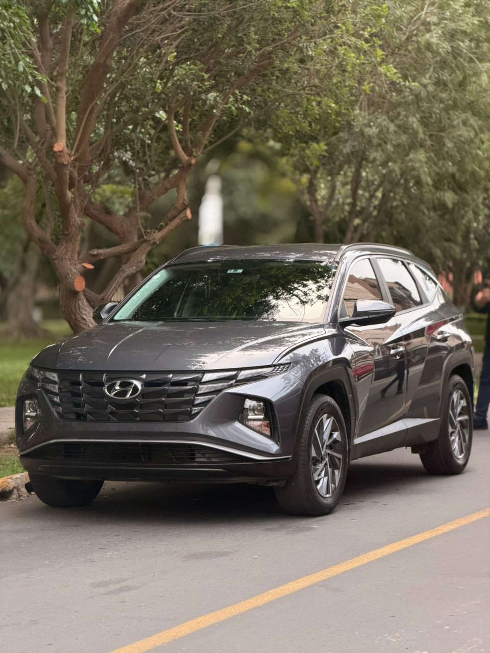 HYUNDAI - 1