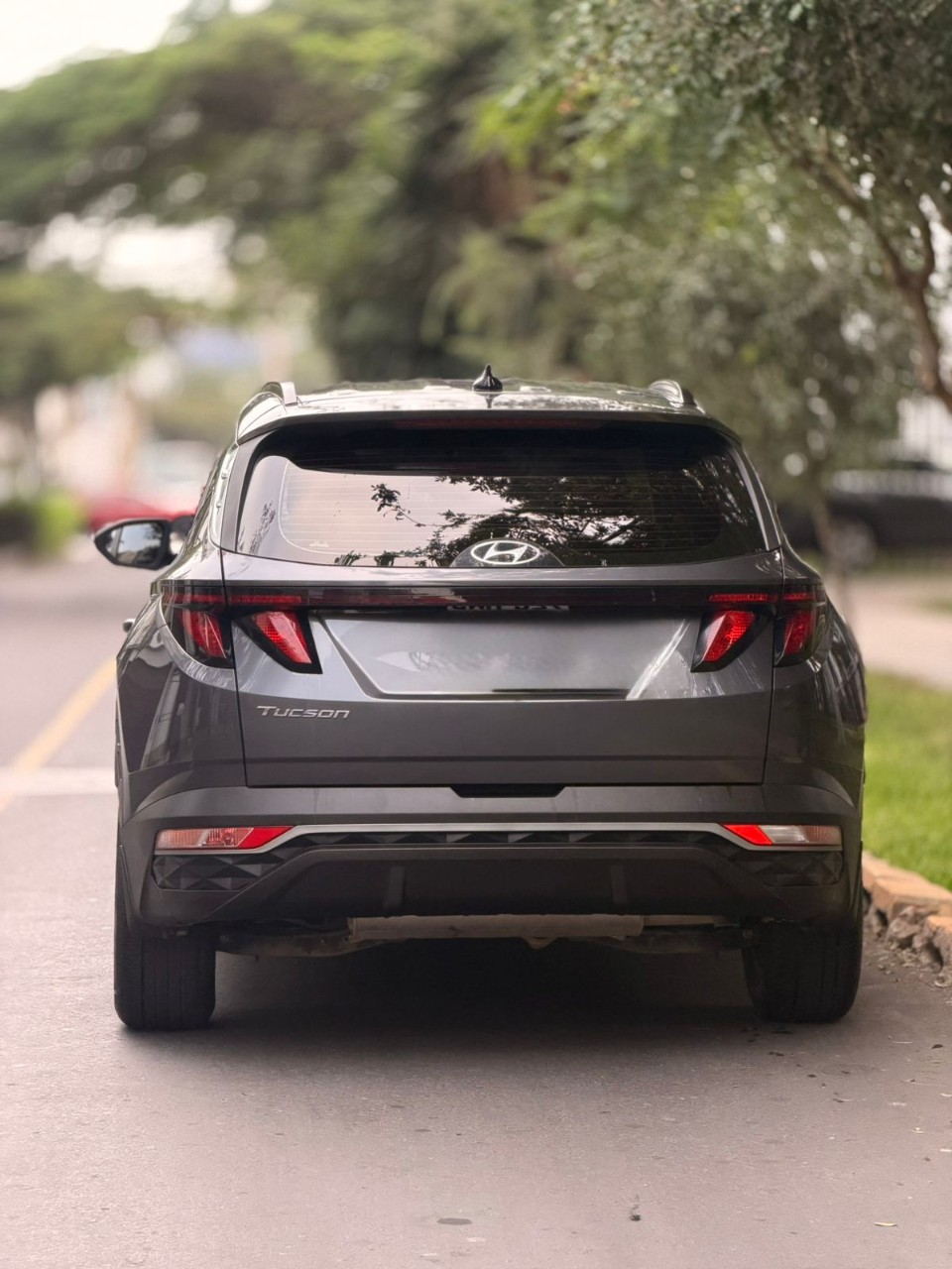 HYUNDAI - 4