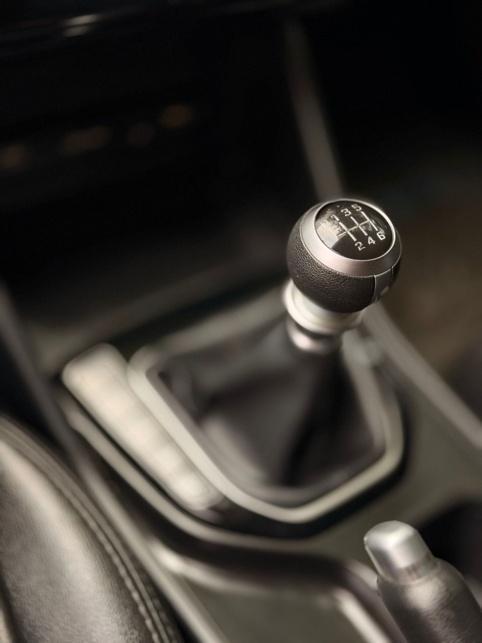 HYUNDAI - 13