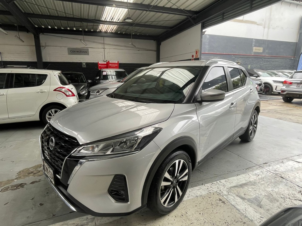 NISSAN - 5