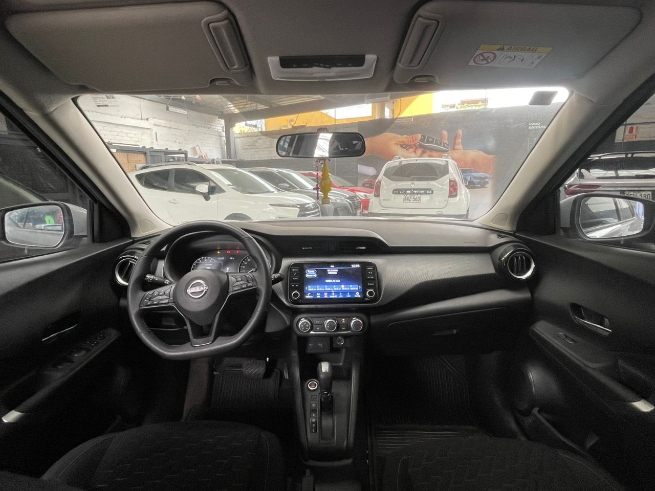 NISSAN - 7