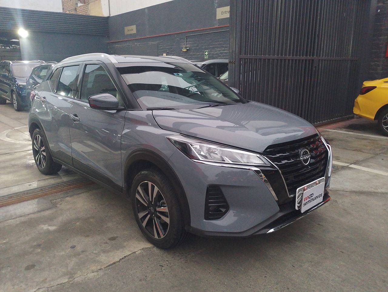 NISSAN - 3