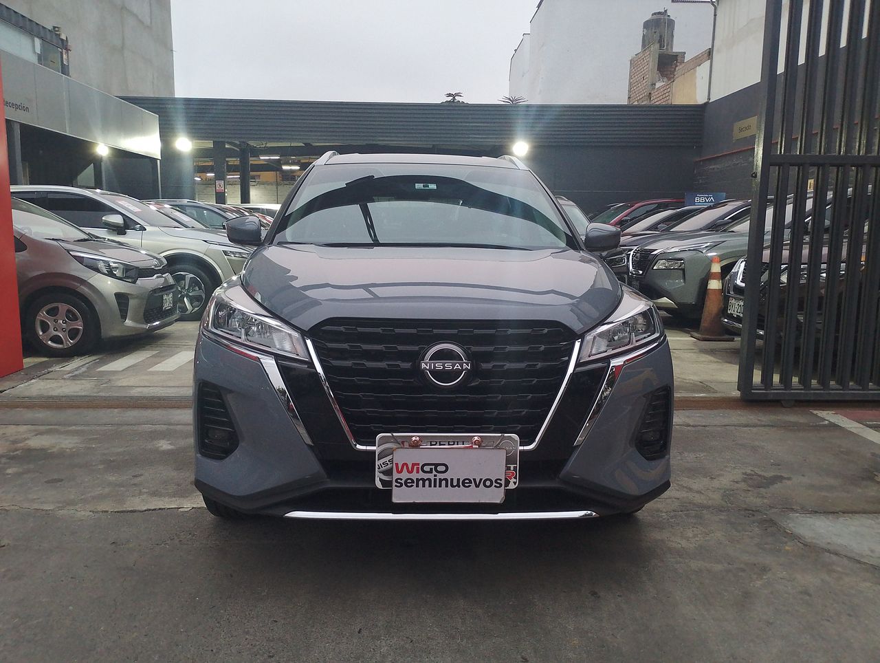 NISSAN - 4