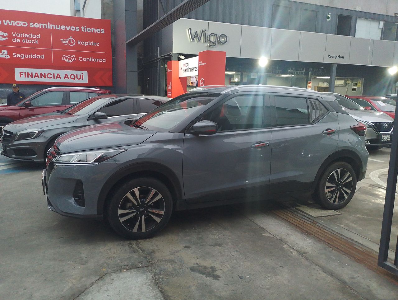 NISSAN - 6