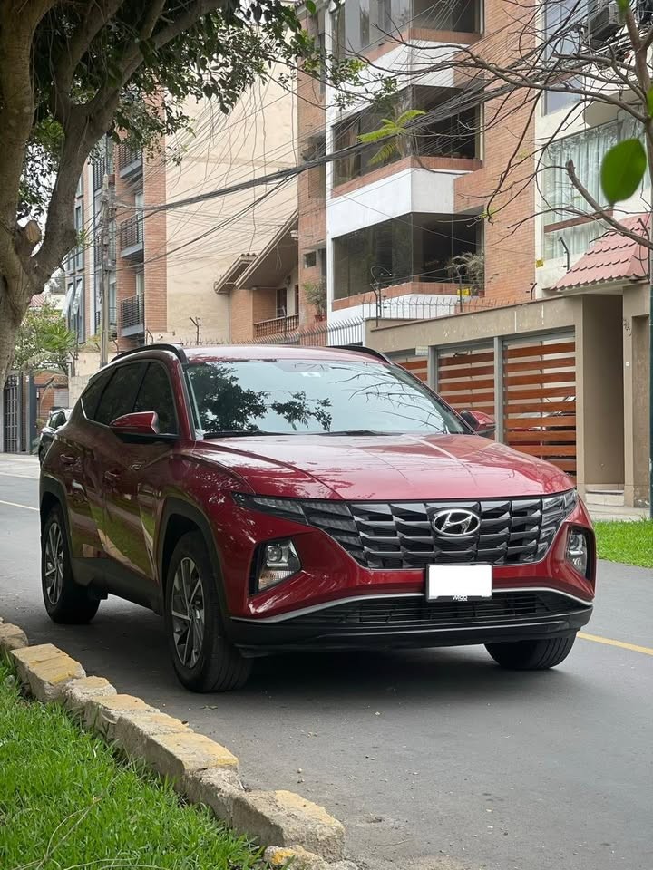 HYUNDAI NEW TUCSON NX4 2WD 2.0 AT COMFORT PLUS GLP