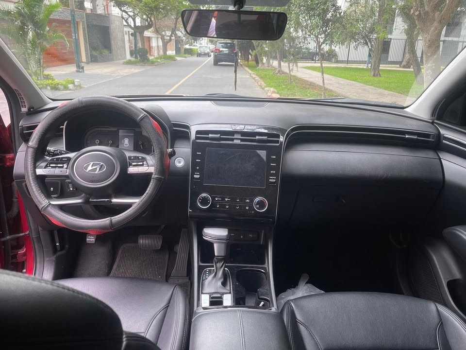 HYUNDAI NEW TUCSON NX4 2WD 2.0 AT COMFORT PLUS GLP