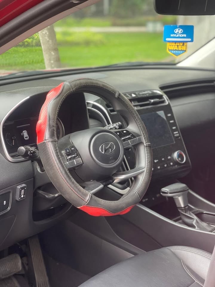 HYUNDAI NEW TUCSON NX4 2WD 2.0 AT COMFORT PLUS GLP