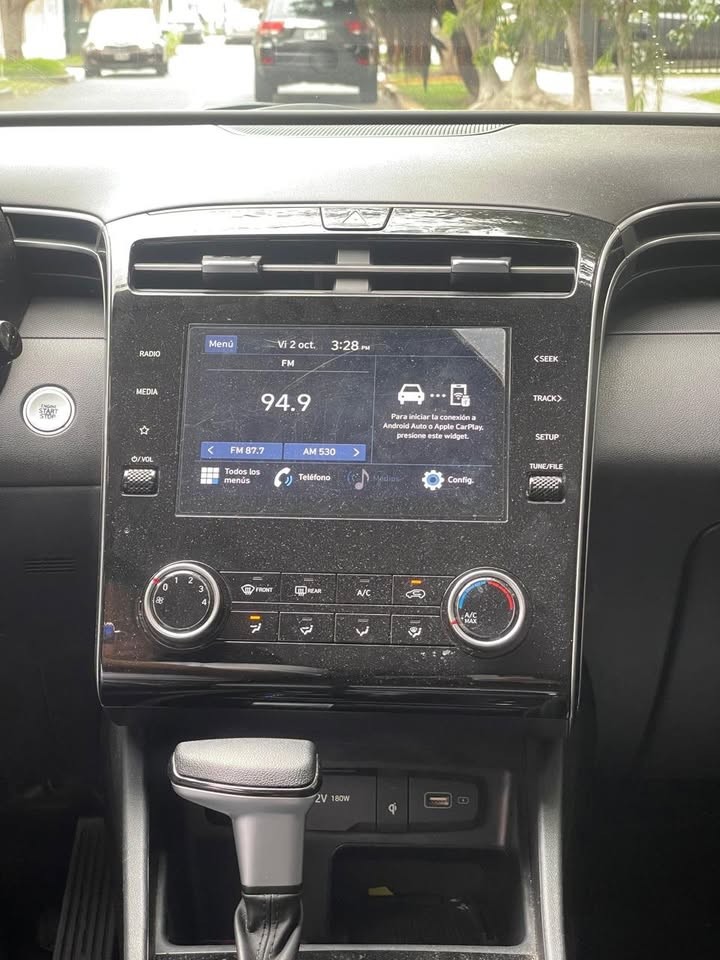 HYUNDAI NEW TUCSON NX4 2WD 2.0 AT COMFORT PLUS GLP