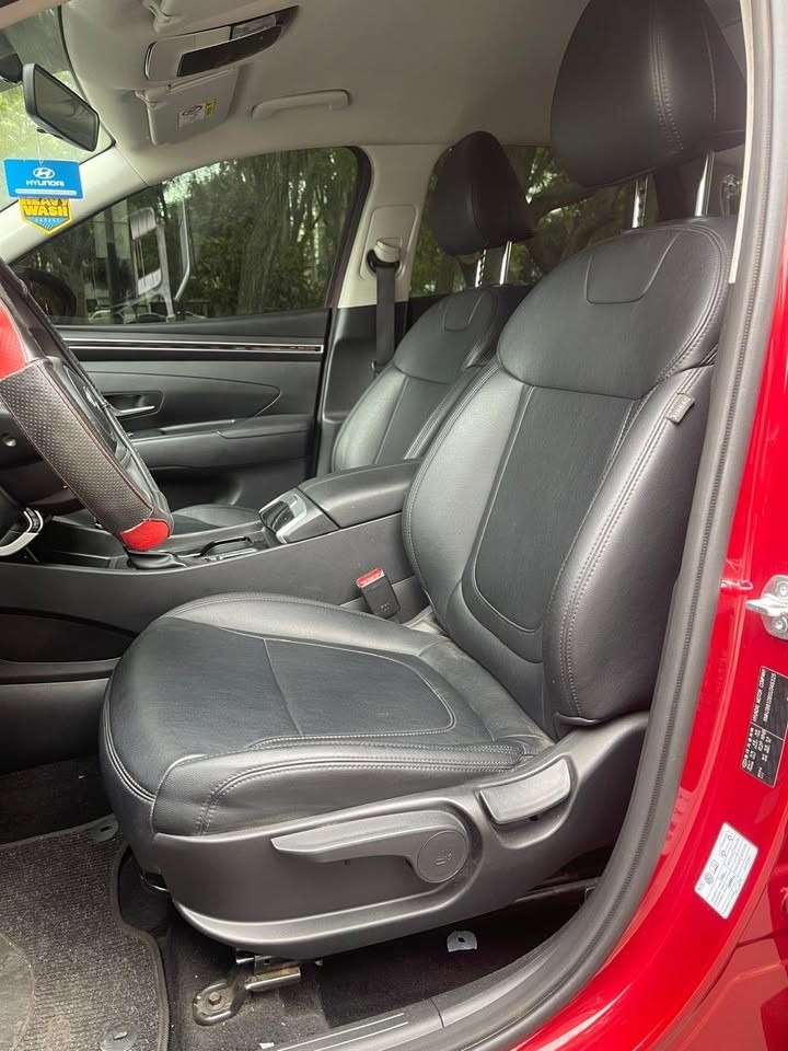 HYUNDAI NEW TUCSON NX4 2WD 2.0 AT COMFORT PLUS GLP