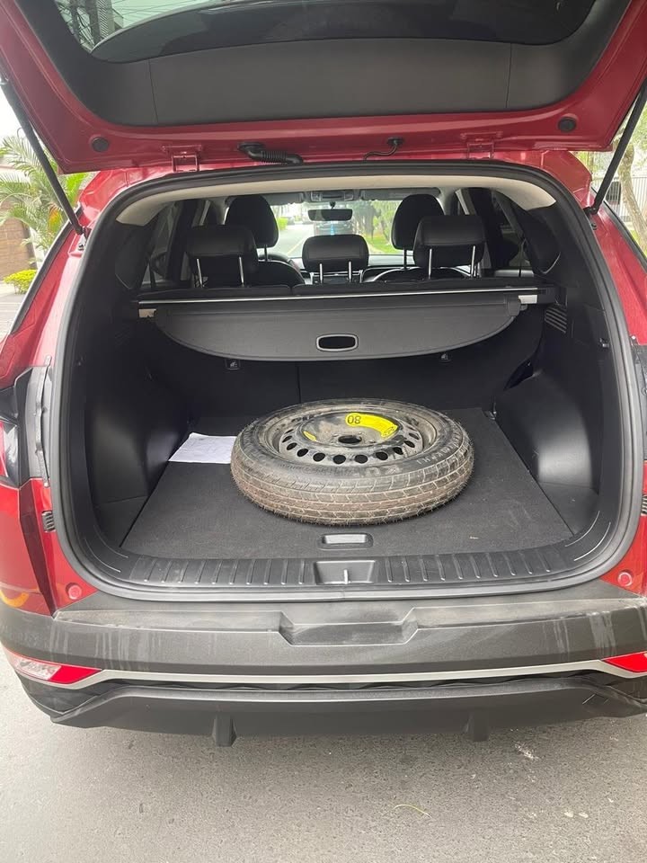 HYUNDAI NEW TUCSON NX4 2WD 2.0 AT COMFORT PLUS GLP