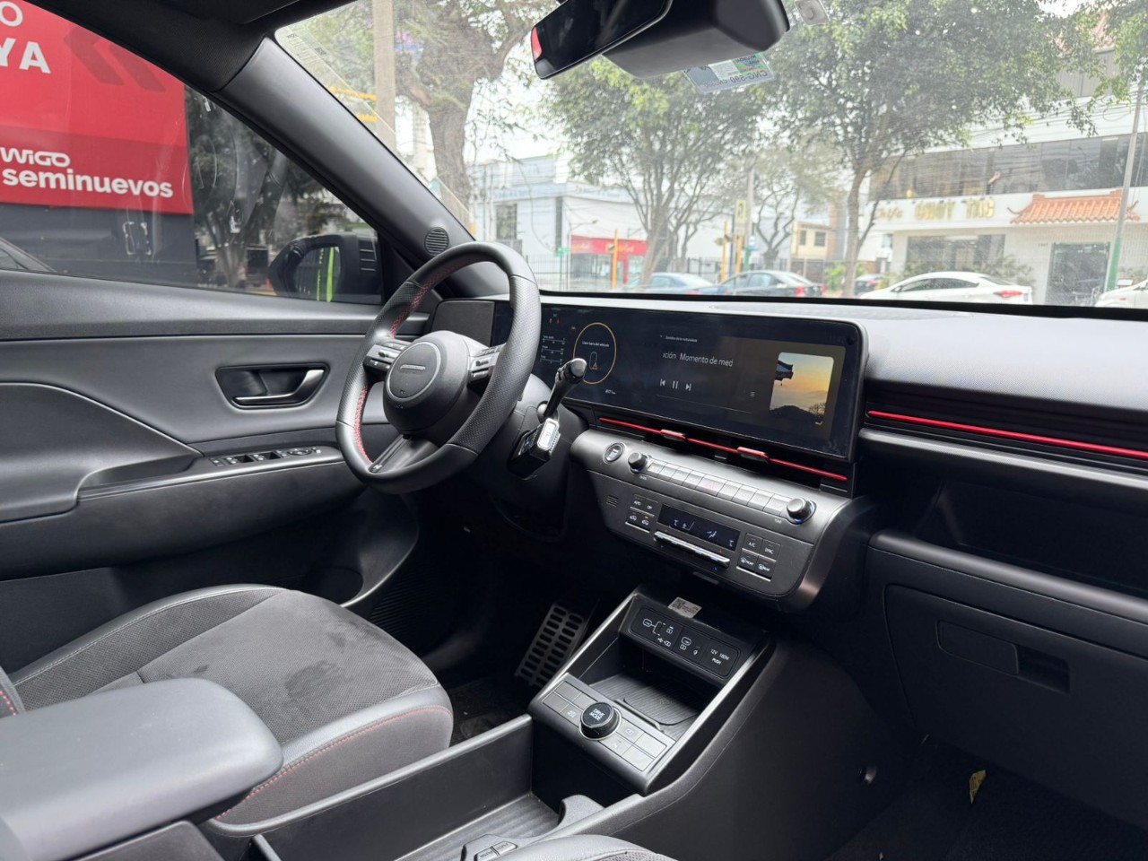 HYUNDAI - 8