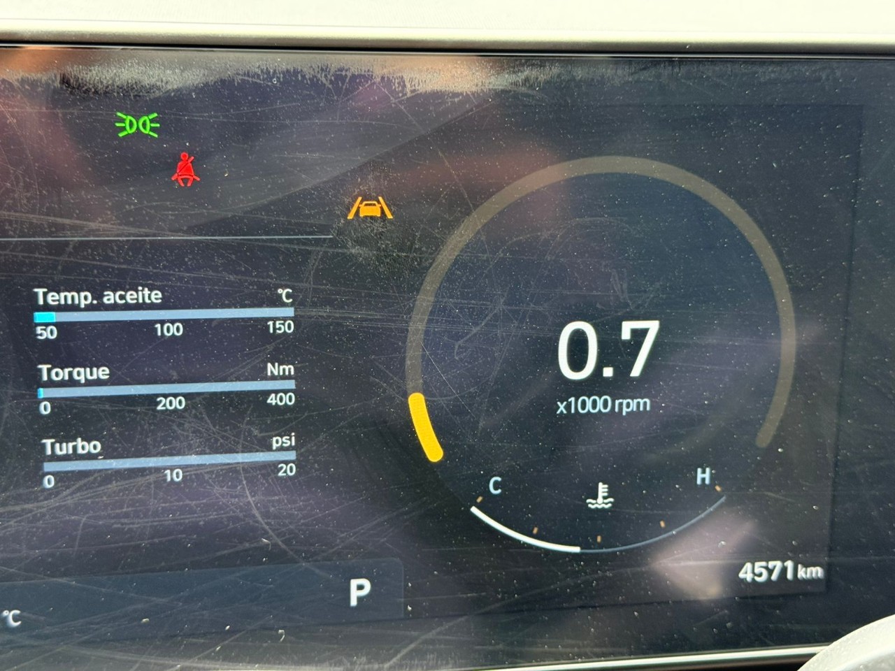 HYUNDAI - 10