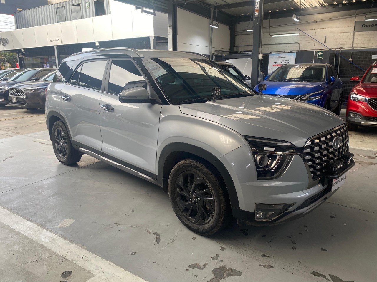 HYUNDAI