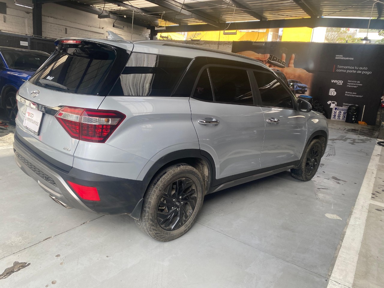 HYUNDAI - 8