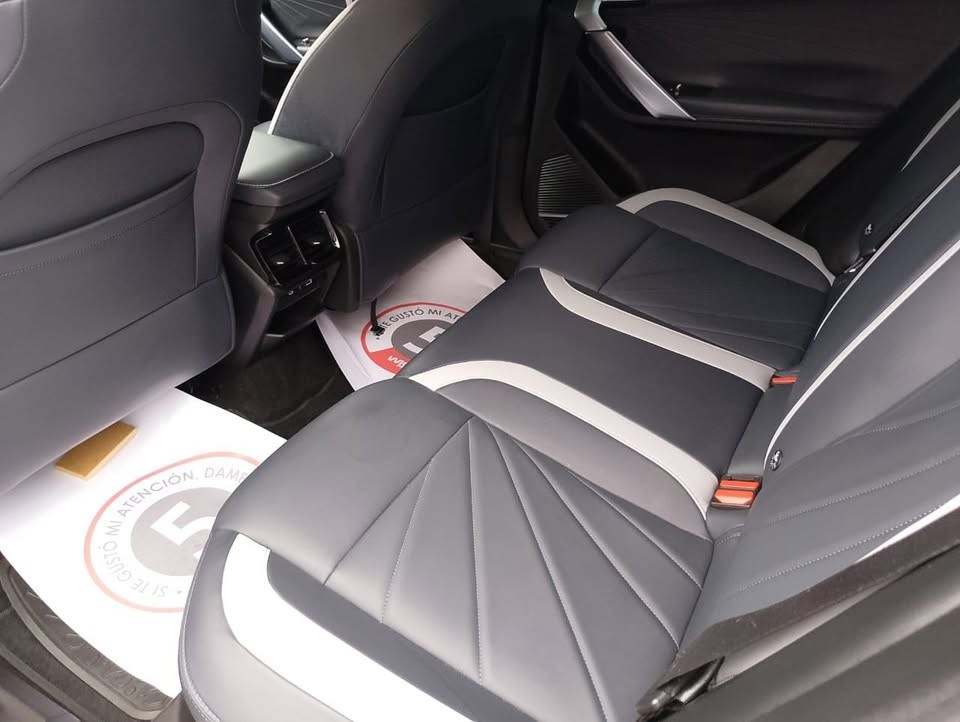 GEELY - 14