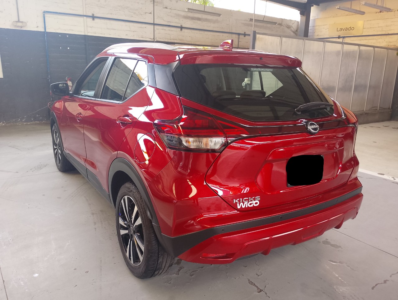 NISSAN - 1