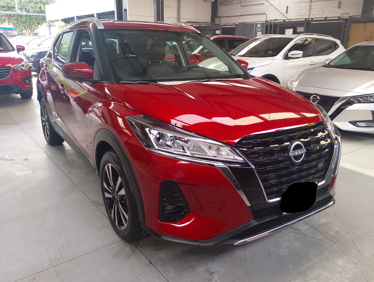 NISSAN - 5