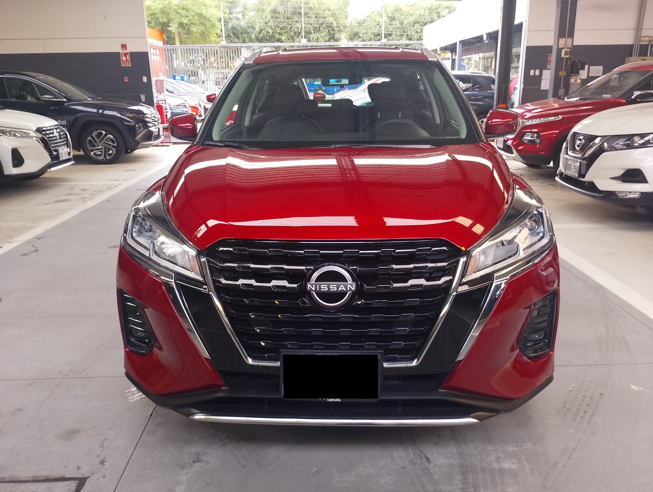 NISSAN - 6