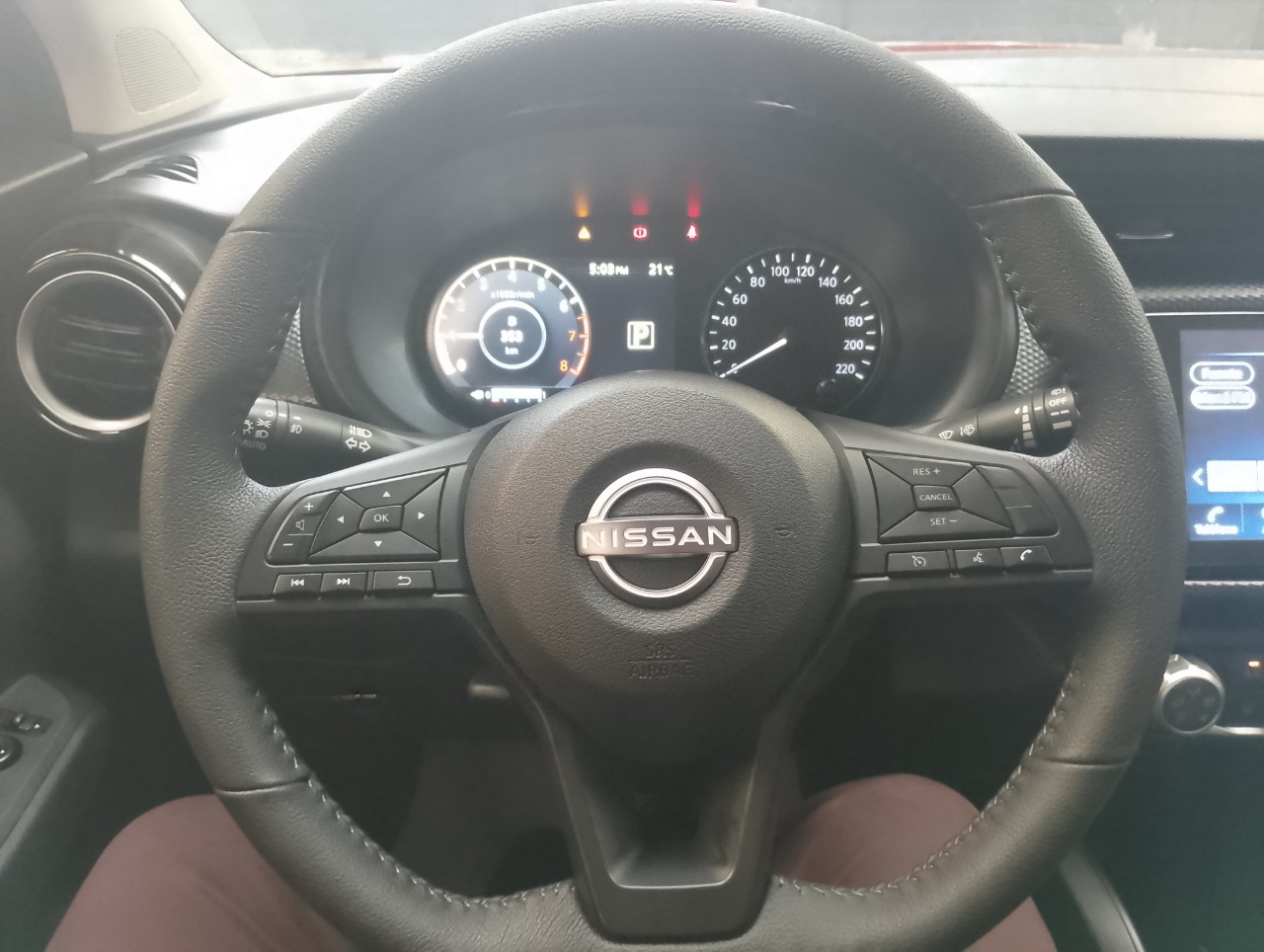 NISSAN - 7
