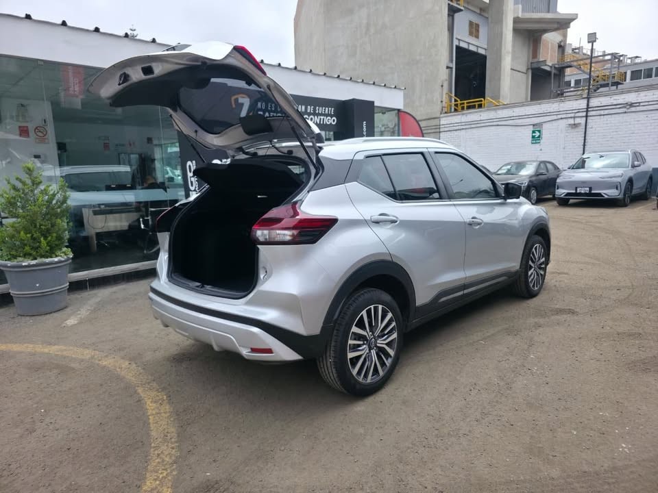NISSAN - 6