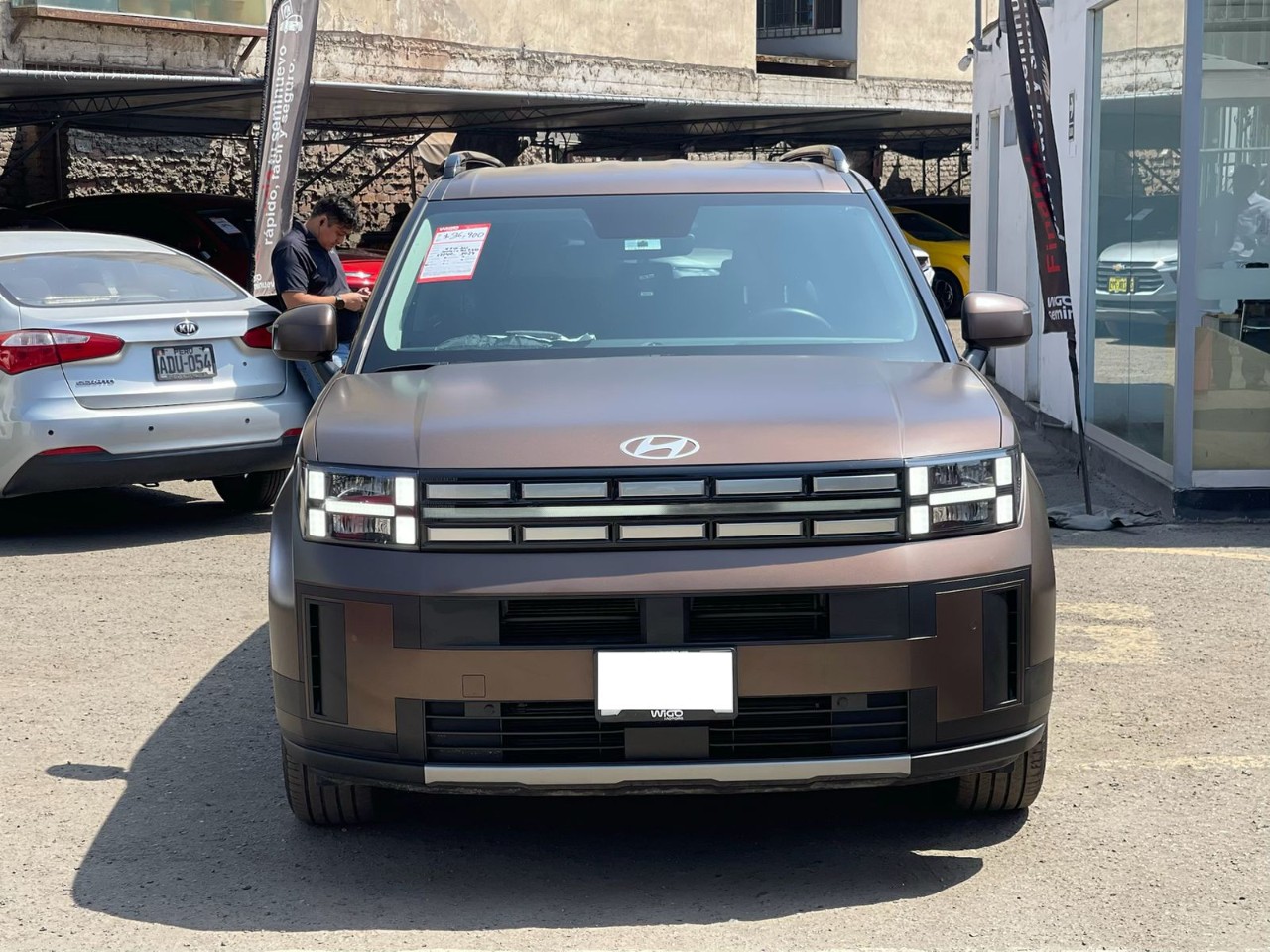 HYUNDAI - 1