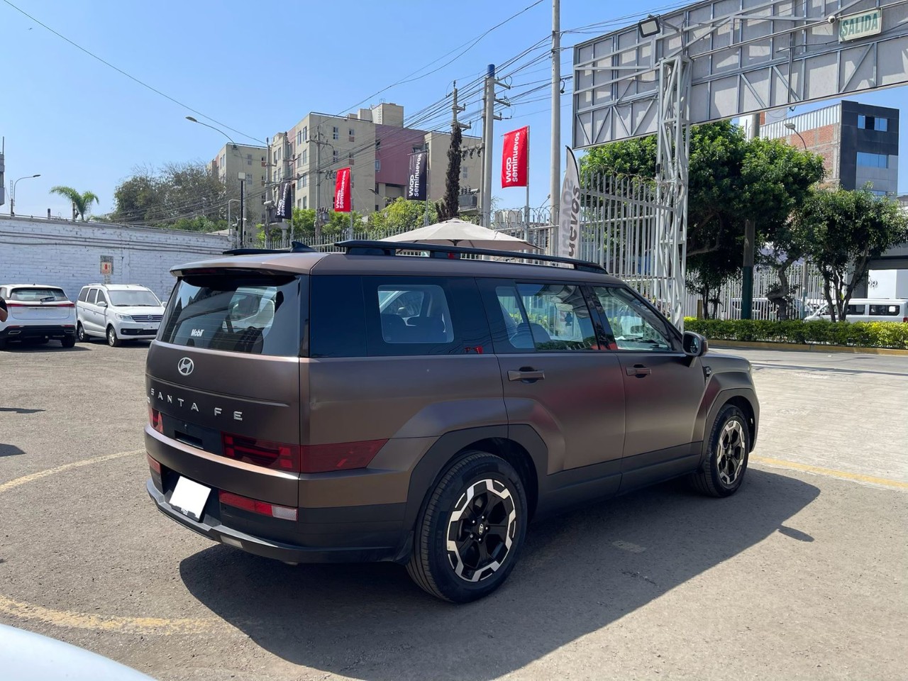 HYUNDAI - 4
