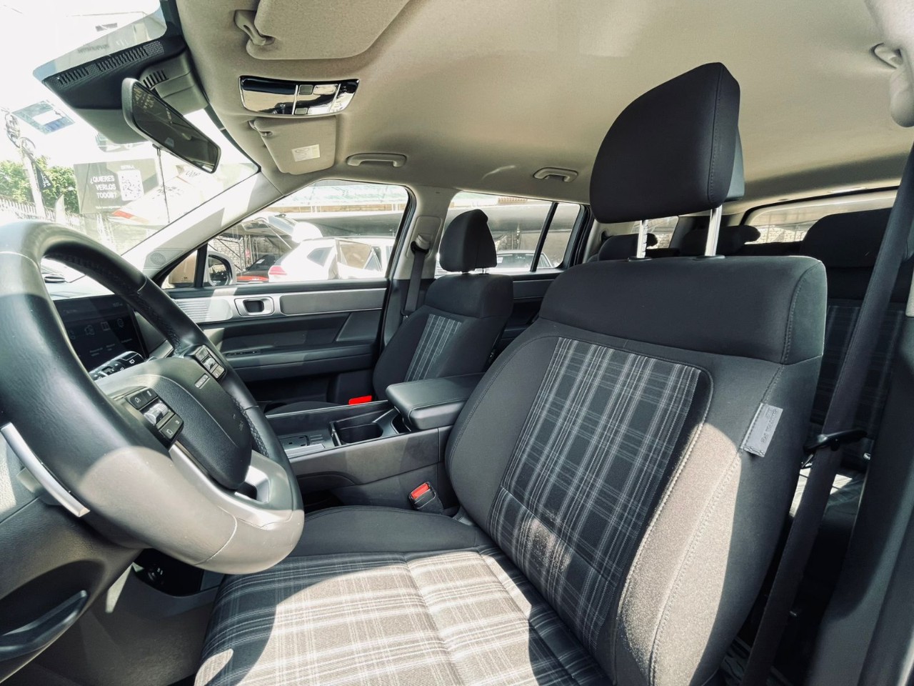 HYUNDAI - 13