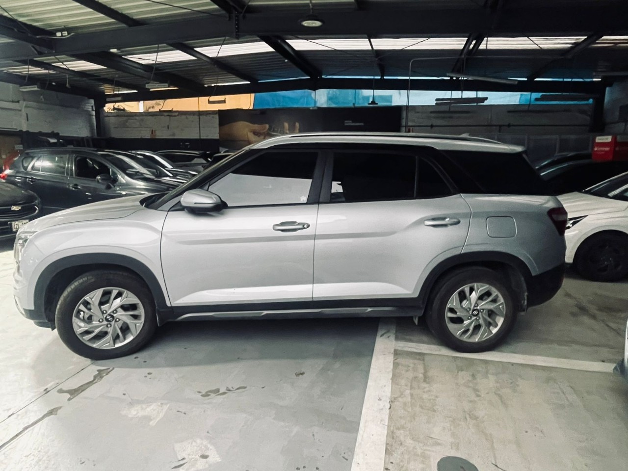 HYUNDAI - 2