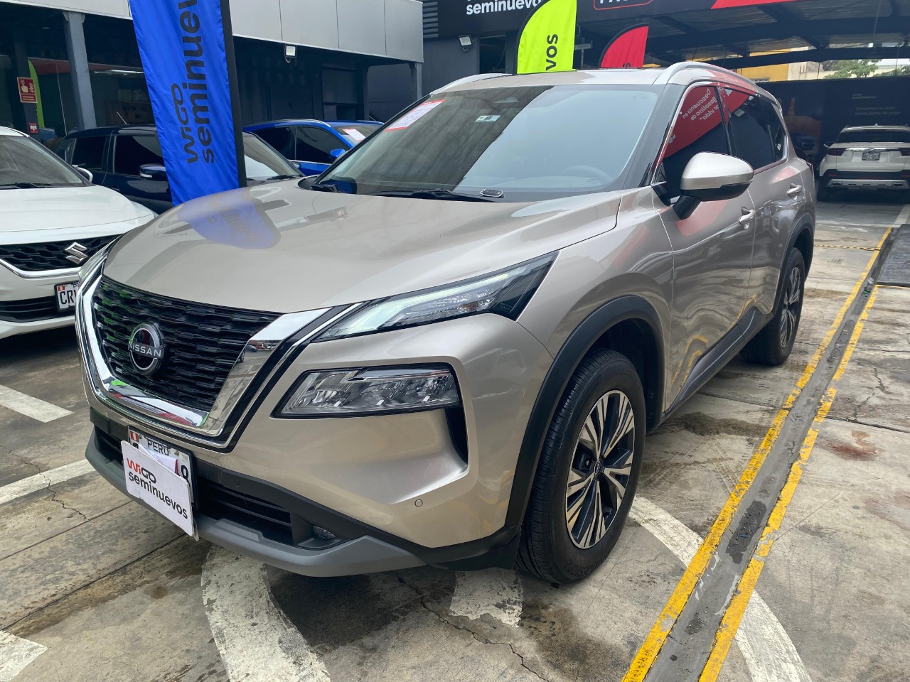 NISSAN