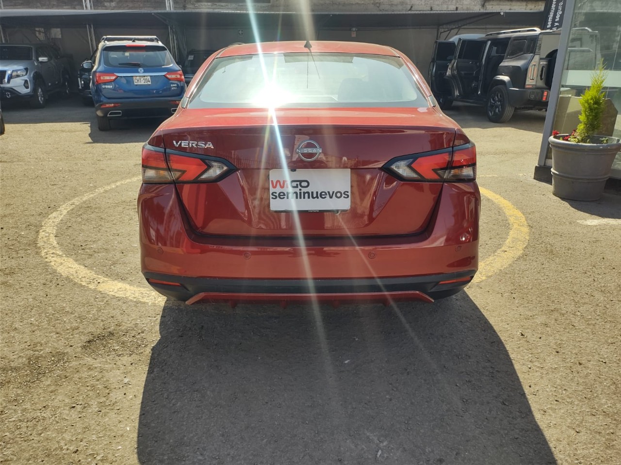 NISSAN - 2