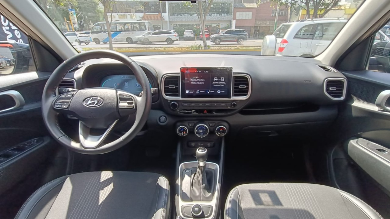 HYUNDAI - 17