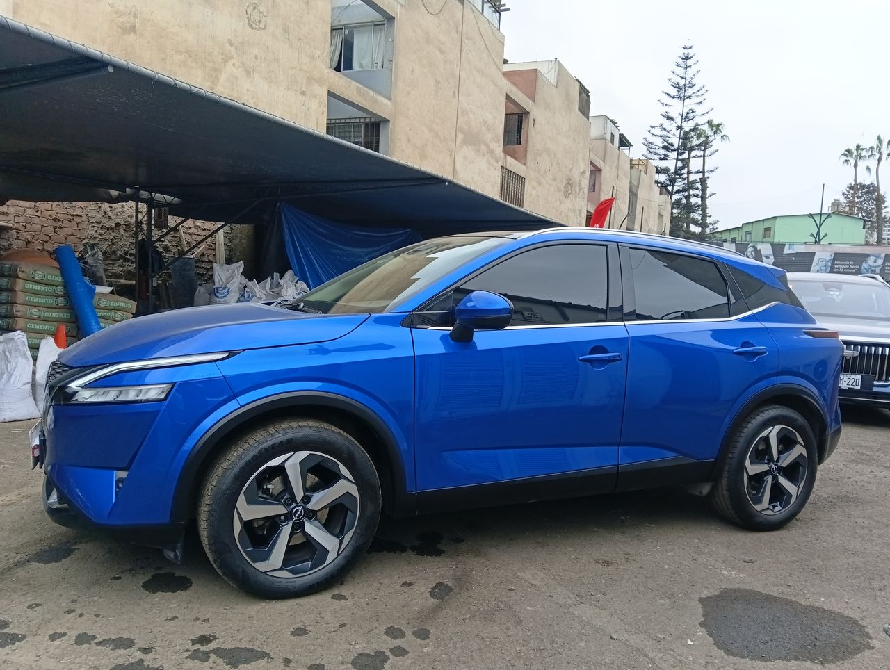 NISSAN - 2