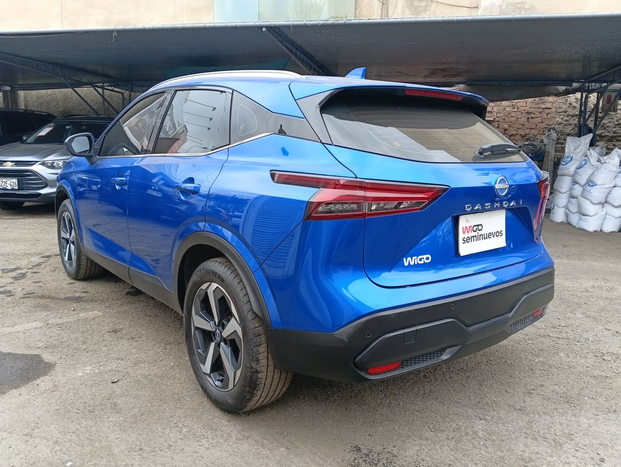 NISSAN - 3
