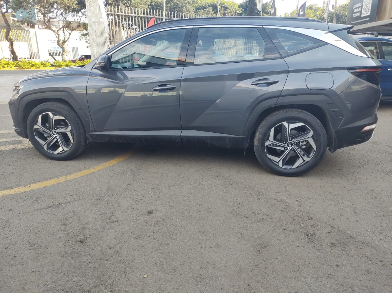 HYUNDAI - 1
