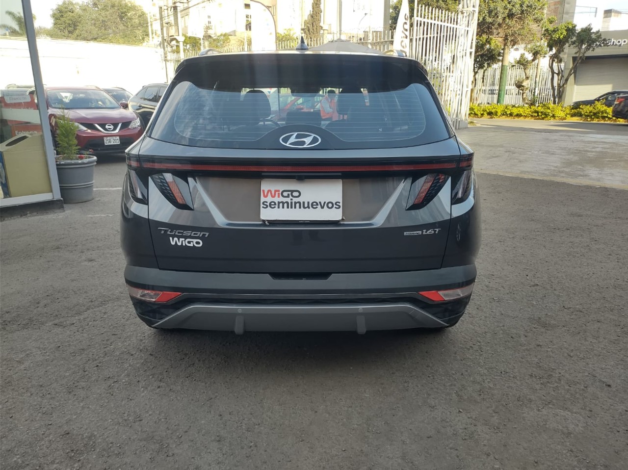 HYUNDAI - 3