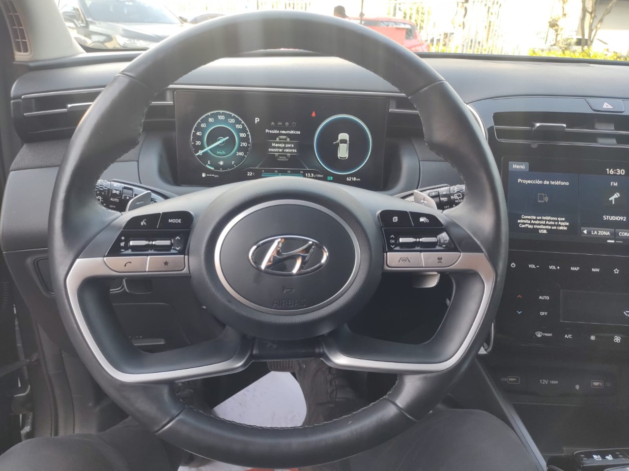 HYUNDAI - 10