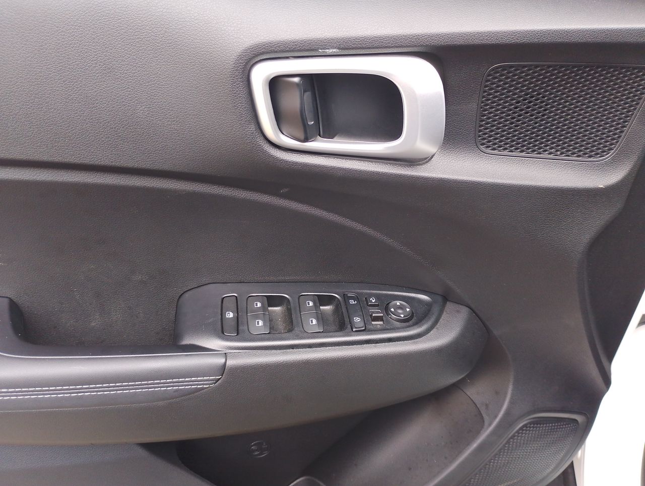 HYUNDAI - 15