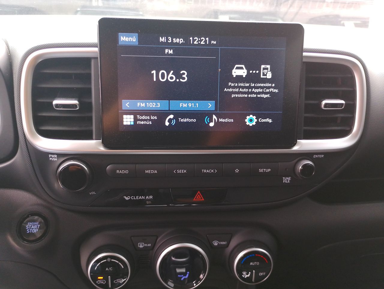 HYUNDAI - 20