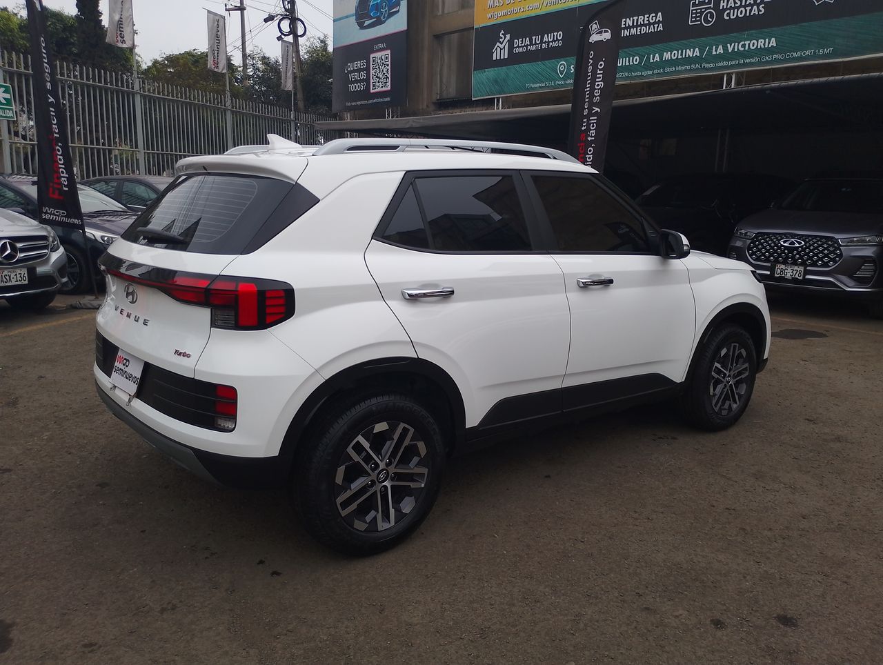 HYUNDAI - 1