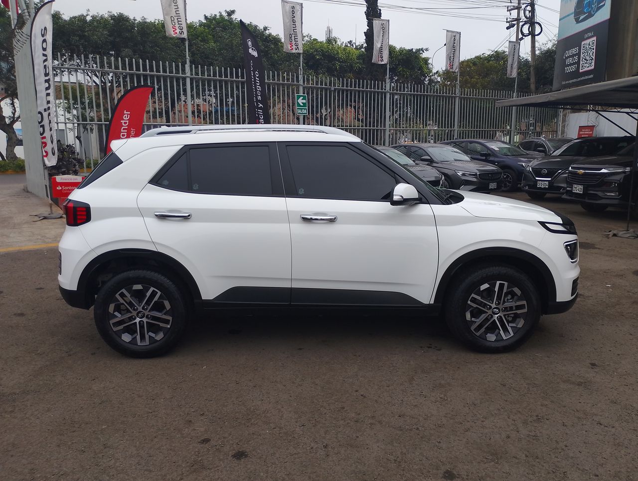HYUNDAI - 2