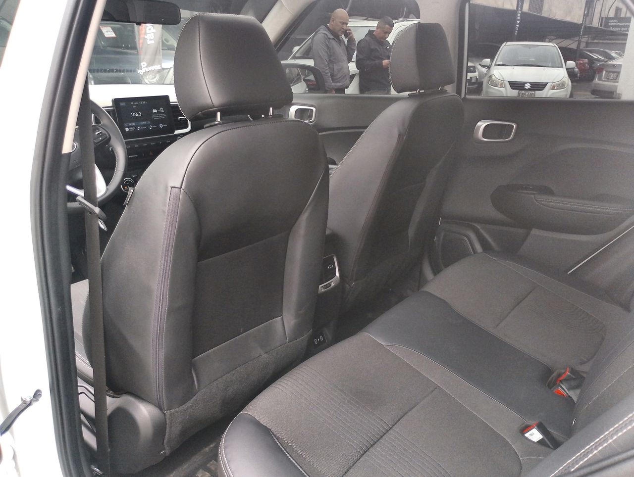HYUNDAI - 9