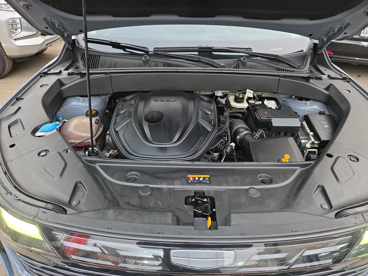 GEELY - 10