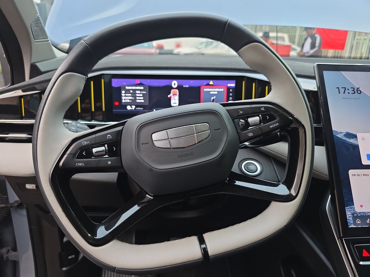 GEELY - 14