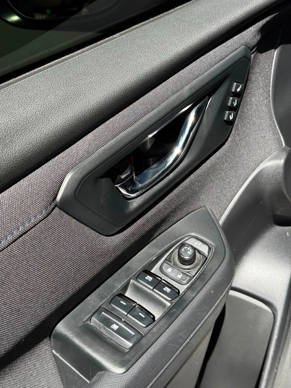 SUBARU FORESTER 2498 GASOLINA 5P SUV,TODOTERRENOS