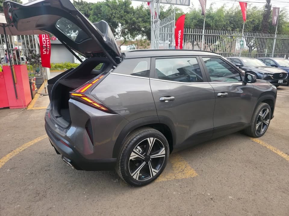 GEELY - 4