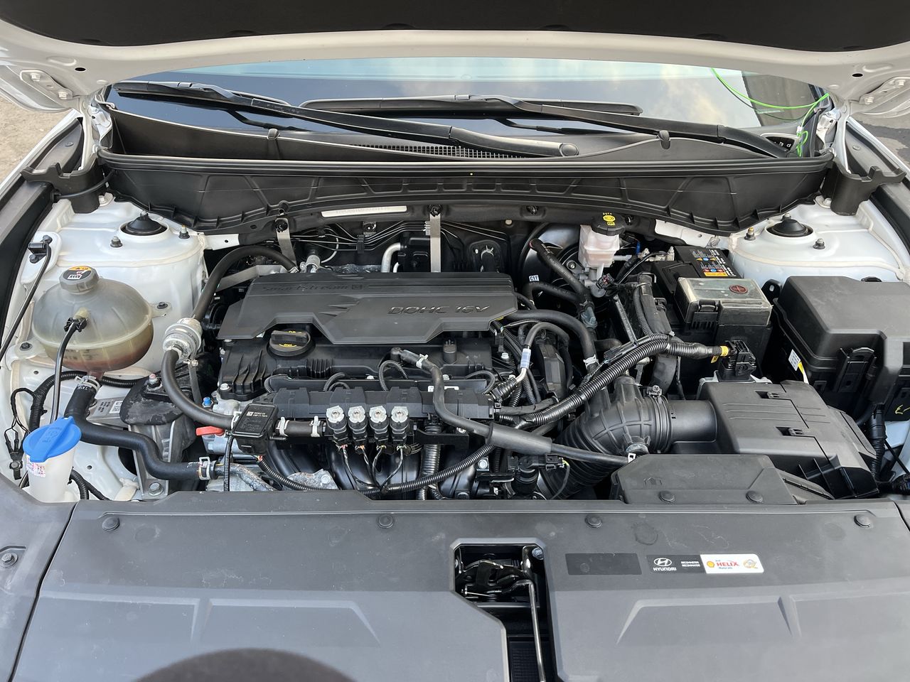 HYUNDAI - 16