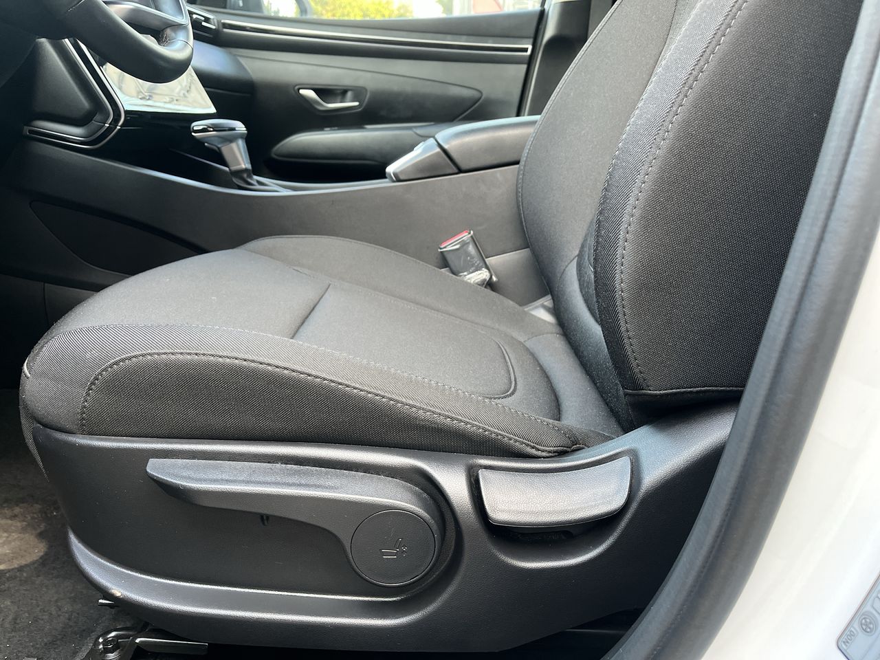 HYUNDAI - 18