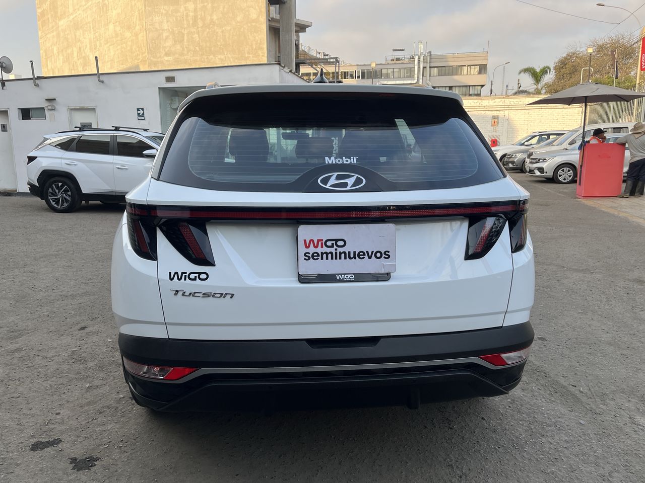 HYUNDAI - 6